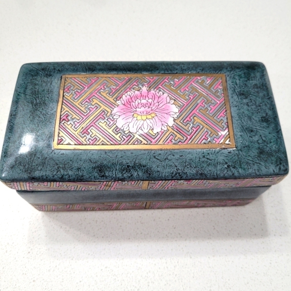 Vintage mid century modern Bohemian  porcelain lotus flower storage box